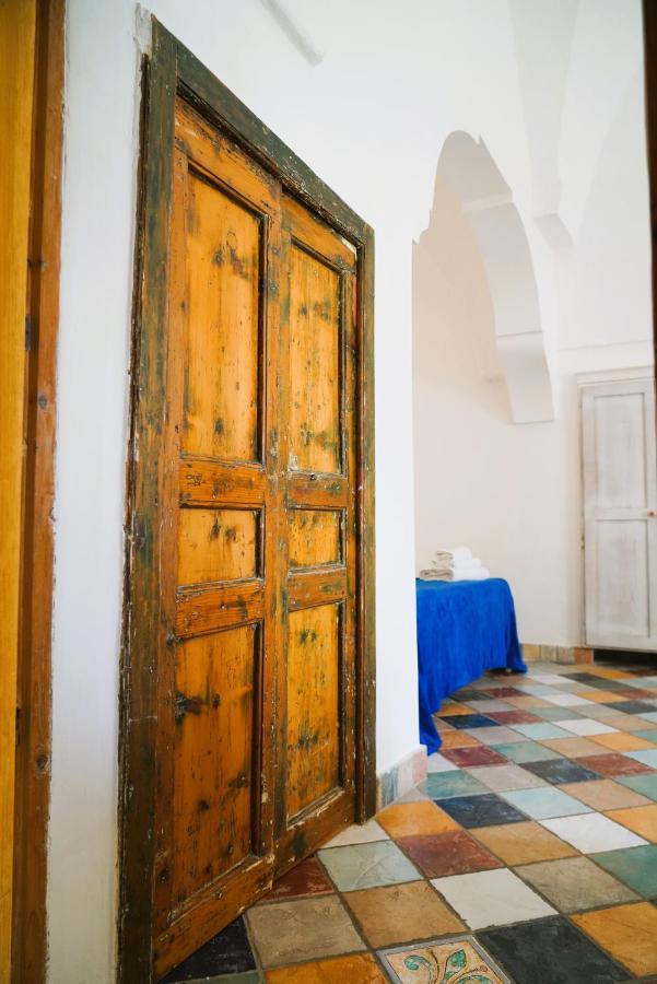 オストゥーニ Domus Magistri - A Pochi Passi Dal Centro Storicoヴィラ エクステリア 写真